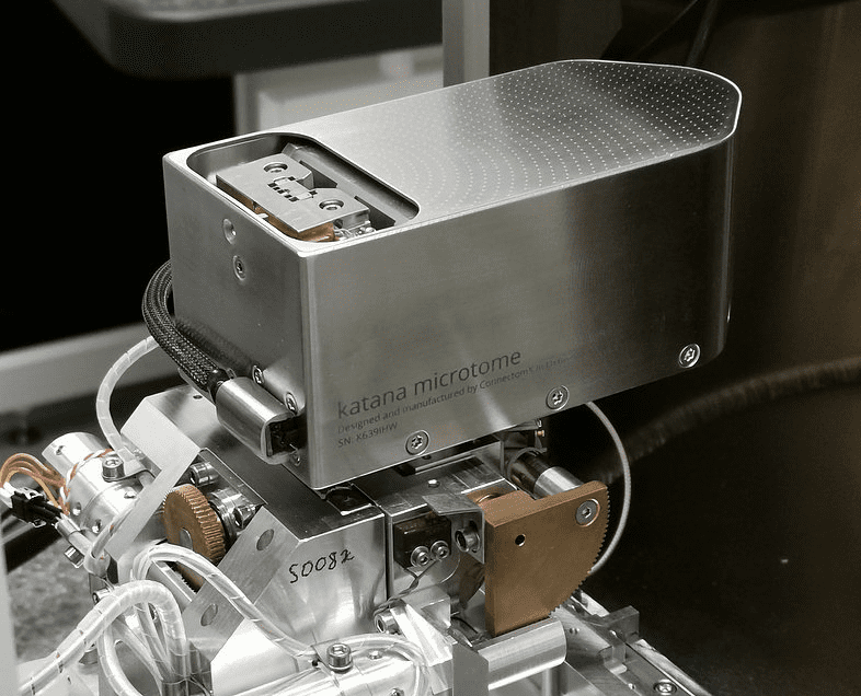 Installed katana microtome (image source: ConnectomX)